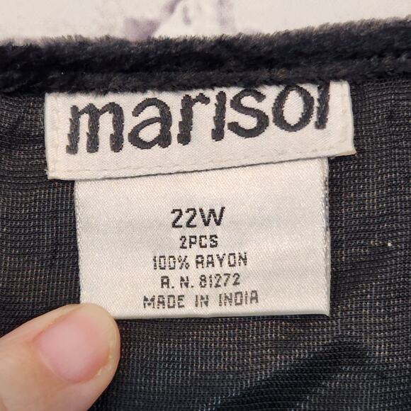 NWT Marisol Twinset Black Crushed Velvet 2 Pc Top & Pants Set Plus Women's 22W - Picture 2 of 7